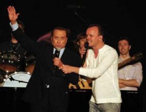 Berlusconi a Napoli: nessuna crisi
