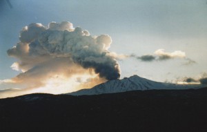 Etna, nuova eruzione potrebbe causare cancellazione voli