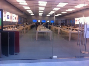 Apple Store Catania: inaugurato oggi l'apple store dei record