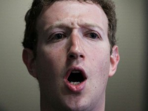 Facebook obbliga a cambiare indirizzo email: @facebook.com