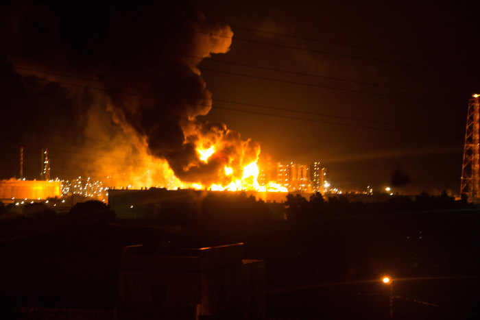 incendio-raffineria-di-milazzo-2014-foto