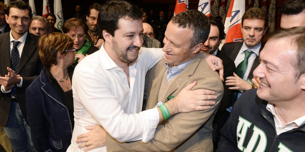 Tosi vs. Salvini: "La Lega non mi paga, prendo lo stipendio da sindaco"