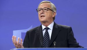 Ue, Juncker sui migranti: "Ci sono troppi europei part-time quando si tratta di dare"