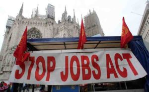 Lavoro, aumentano i licenziamenti. Economico del Pd: "Jobs Act non è un fallimento"
